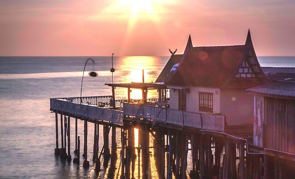 หัวหิน, top 5+ ที่พักหัวหินติดทะเลราคาหลักร้อย วิวสวย ใกล้ทะเล