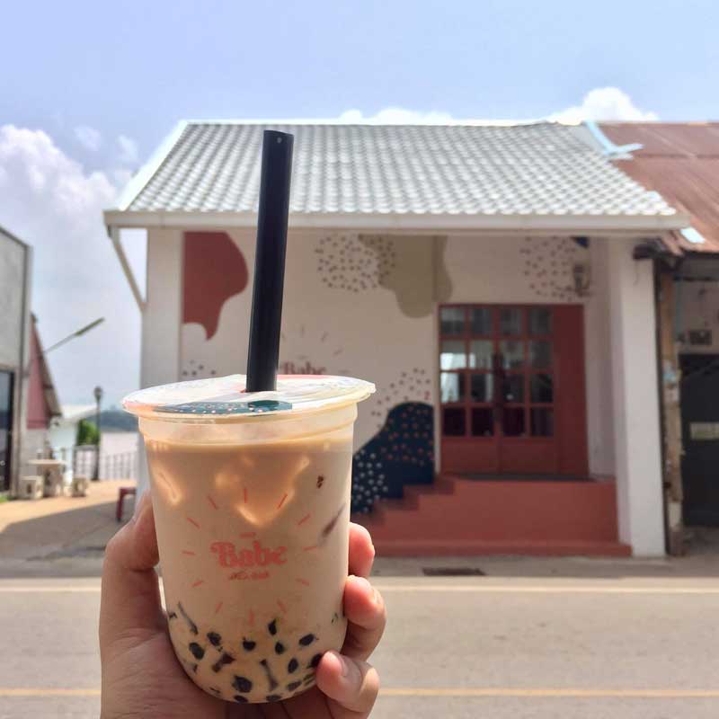 คาเฟ่ริมโขง, เที่ยวคาเฟ่นครพนม, นครพนม, คาเฟ่นครพนม, ร้านกาแฟนครพนม, ร้านกาแฟริมโขง, รวมลิสต์ 15 คาเฟ่นครพนม วิวดีริมโขง ทั้งดีไซน์คลาสสิค และมินิมอล