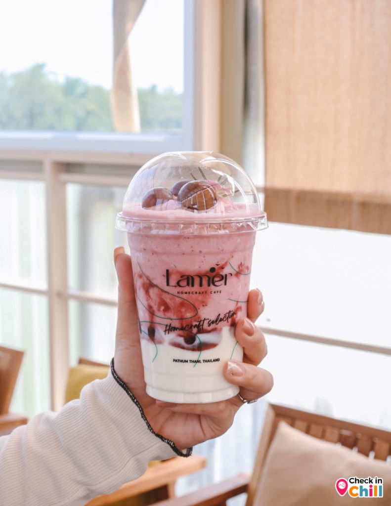 lamer cafe, lamer homecraft, lamer homecraft cafe, คาเฟ่, คาเฟ่ ทุ่งนา, คาเฟ่ ปทุมธานี, คาเฟ่ชานเมือง, คาเฟ่เปิดใหม่, คาเฟ่เปิดใหม่ ปทุมธานี, คาเฟ่ใกล้กรุงเทพ, คาเฟ่ใกล้ฉัน, ละเมอ คาเฟ่, ละเมอ คาเฟ่ ปทุมธานี, ละเมอร์ คาเฟ่, ละเมอร์ โฮมคราฟท์, รีวิว ร้าน lamer homecraft cafe เปิดใหม่ปทุมธานี สไตล์โมเดิร์นโฮมมี่ ท่ามกลางวิวทุ่งนา