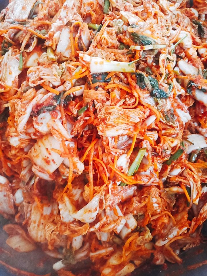 ร้านกิมจิ เดลิเวอรี่ : ตามรอยซีรี่ย์แบบฟินๆ นั่งอินอยู่ที่บ้านสบายๆ