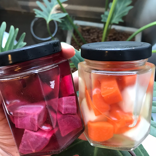 ร้านกิมจิ เดลิเวอรี่ : ตามรอยซีรี่ย์แบบฟินๆ นั่งอินอยู่ที่บ้านสบายๆ