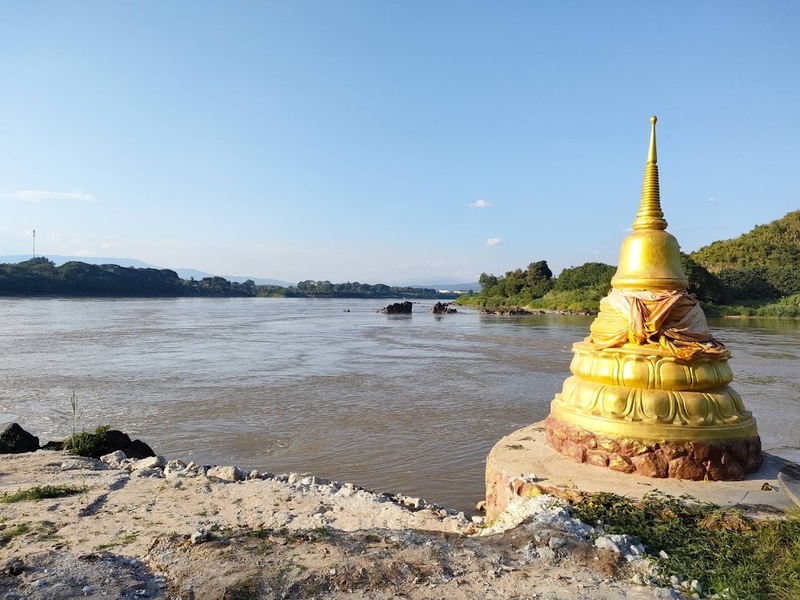 akha farmville, choui fong, singha park, กาดเจียงฮายรำลึก, ขุนน้ำนางนอน, คอฟฟี่ฮิลล์, จุดชมวิวดอยช้างมูบ, ช่องเขาขาด, ฐานปฏิบัติการดอยช้างมูบ, ดอยผาตั้ง, ดอยผาหมี, ดอยแม่สลอง, ตลาดแม่สาย, ตุงหลวงเฉลิมพระเกียรติ, ถนนคนเดินเชียงราย, ถ้ำหลวง ขุนน้ำนางนอน, ที่เที่ยวเชียงราย, ที่เที่ยวเชียงราย 2023, ที่เที่ยวเชียงราย 2566, ที่เที่ยวเชียงราย ธรรมชาติ, ที่เที่ยวเชียงราย ในเมือง, ที่เที่ยวเชียงรายใกล้ฉัน, ผาฮี้, พระธาตุดอยแม่ย่าม่อน, พระอุโบสถสีน้ำเงิน, พระโพธิสัตว์กวนอิมใหญ่ที่สุดในไทย, พิพิธภัณฑ์บ้านดำ, ฟาร์มแกะ ดอยช้าง, ภูชี้ดาว, ภูชี้ฟ้า, วัดป่าญะ, วัดพระธาตุดอยตุง, วัดพระธาตุแม่ย่าม่อน, วัดร่องขุ่น, วัดร่องเสือเต้น, วัดห้วยปลากั้ง, สวนคุณปู่ life museum, สวนคุณปู่ เชียงราย, สะพานไม้ไผ่ไร่ผาฮี้, สามเหลี่ยมทองคำ, สิงห์ปาร์ค, หมู่บ้านกะเหรี่ยงคอยาว, หมู่บ้านชาวเขากะเหรี่ยงคอยาว, หมู่บ้านสันติคีรี, อนุสาวรีย์พ่อขุนเม็งรายมหาราช, อาข่า ฟาร์ม, เชียงราย, เชียงราย 2023, เชียงราย 2566, เชียงรายไนท์บาซาร์, เที่ยวเชียงราย, โชคธรรมเจดีย์ 9 ชั้น, ไร่ชาฉุยฟง, ไฮเดรนเยีย ดอยแม่มอญ, ไฮเดรนเยียซัง, top 25+ ที่เที่ยวเชียงราย [กรกฎาคม 2024] ไหว้พระ ชมธรรมชาติ สัมผัสวิถีชีวิตชาวเขา ที่ดินแดนเหนือสุดประเทศไทย