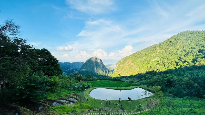 akha farmville, choui fong, singha park, กาดเจียงฮายรำลึก, ขุนน้ำนางนอน, คอฟฟี่ฮิลล์, จุดชมวิวดอยช้างมูบ, ช่องเขาขาด, ฐานปฏิบัติการดอยช้างมูบ, ดอยผาตั้ง, ดอยผาหมี, ดอยแม่สลอง, ตลาดแม่สาย, ตุงหลวงเฉลิมพระเกียรติ, ถนนคนเดินเชียงราย, ถ้ำหลวง ขุนน้ำนางนอน, ที่เที่ยวเชียงราย, ที่เที่ยวเชียงราย 2023, ที่เที่ยวเชียงราย 2566, ที่เที่ยวเชียงราย ธรรมชาติ, ที่เที่ยวเชียงราย ในเมือง, ที่เที่ยวเชียงรายใกล้ฉัน, ผาฮี้, พระธาตุดอยแม่ย่าม่อน, พระอุโบสถสีน้ำเงิน, พระโพธิสัตว์กวนอิมใหญ่ที่สุดในไทย, พิพิธภัณฑ์บ้านดำ, ฟาร์มแกะ ดอยช้าง, ภูชี้ดาว, ภูชี้ฟ้า, วัดป่าญะ, วัดพระธาตุดอยตุง, วัดพระธาตุแม่ย่าม่อน, วัดร่องขุ่น, วัดร่องเสือเต้น, วัดห้วยปลากั้ง, สวนคุณปู่ life museum, สวนคุณปู่ เชียงราย, สะพานไม้ไผ่ไร่ผาฮี้, สามเหลี่ยมทองคำ, สิงห์ปาร์ค, หมู่บ้านกะเหรี่ยงคอยาว, หมู่บ้านชาวเขากะเหรี่ยงคอยาว, หมู่บ้านสันติคีรี, อนุสาวรีย์พ่อขุนเม็งรายมหาราช, อาข่า ฟาร์ม, เชียงราย, เชียงราย 2023, เชียงราย 2566, เชียงรายไนท์บาซาร์, เที่ยวเชียงราย, โชคธรรมเจดีย์ 9 ชั้น, ไร่ชาฉุยฟง, ไฮเดรนเยีย ดอยแม่มอญ, ไฮเดรนเยียซัง, top 25+ ที่เที่ยวเชียงราย [กรกฎาคม 2024] ไหว้พระ ชมธรรมชาติ สัมผัสวิถีชีวิตชาวเขา ที่ดินแดนเหนือสุดประเทศไทย