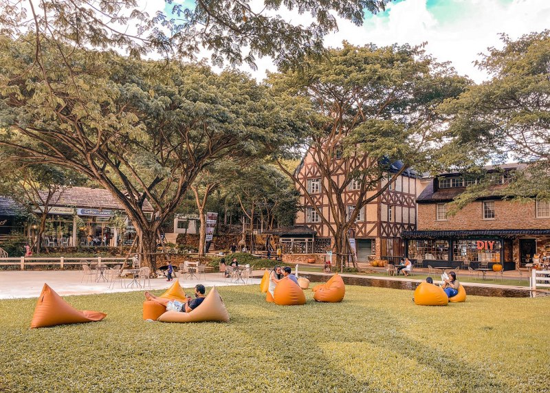 top 20+ ที่พักคู่รักใกล้กรุงเทพ 2024 ที่คู่รักไม่ควรพลาด สวีทกันให้สุด เดินทางง่าย