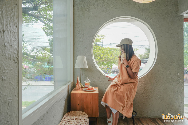 คาเฟ่สมุทรปราการ, coffee i need u, coffee i need u  คาเฟ่มินิมอล คลุมโทนเกาหลี