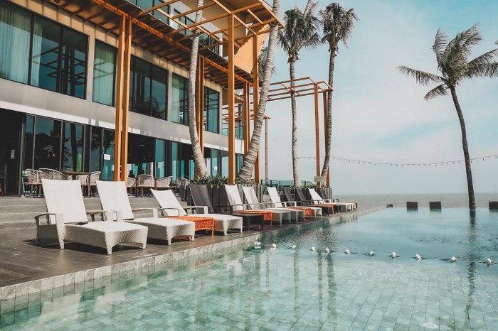 เพชรบุรี, top 10+ ที่พักเพชรบุรี 2567 เปิดใหม่ ที่พักติดทะเล น้ำตก ในเมือง มีสระว่ายน้ำ ราคาถูก