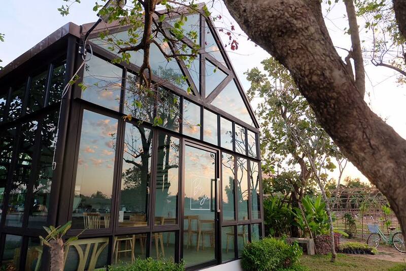 คาเฟ่พิจิตร วิวสวยได้สัมผัสธรรมชาติแบบเต็มปอด