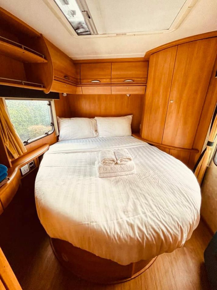 top 9+ ที่พักเขาใหญ่ สไตล์แคมป์ปิ้ง 2567 แกลมปิ้ง นอนเต็นท์ชิลๆ