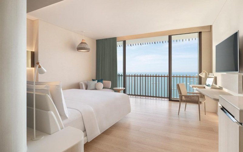 พัทยา, top 10+ ที่พักดูพลุพัทยา 2567 โรงแรมดูพลุพัทยาได้จากในห้องนอน ติดทะเล