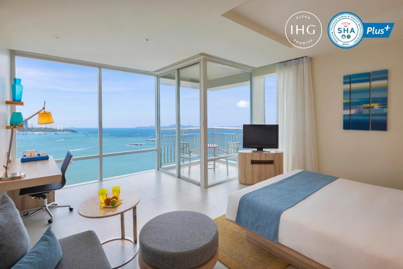 พัทยา, top 10+ ที่พักดูพลุพัทยา 2567 โรงแรมดูพลุพัทยาได้จากในห้องนอน ติดทะเล