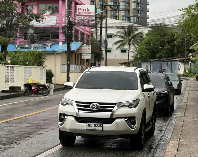 รถเช่า, top 8+ รถเช่าภูเก็ต 2567 ราคาถูก รับรถในเมือง สนามบิน พร้อมคนขับ