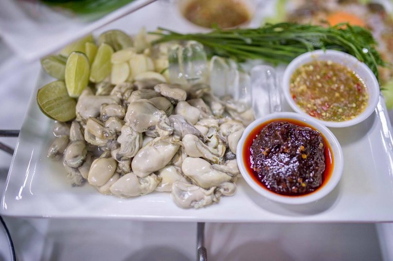 top 12+ โฮมสเตย์จันทบุรีเปิดใหม่ พร้อมอาหาร บุฟเฟ่ต์ซีฟู้ด ติดริมน้ำ ล่องแพ กิจกรรมสุดมัน