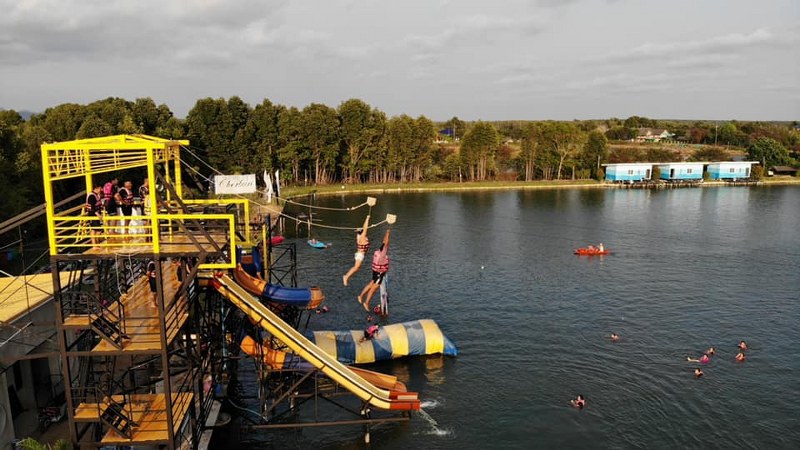 top 12+ โฮมสเตย์จันทบุรีเปิดใหม่ พร้อมอาหาร บุฟเฟ่ต์ซีฟู้ด ติดริมน้ำ ล่องแพ กิจกรรมสุดมัน