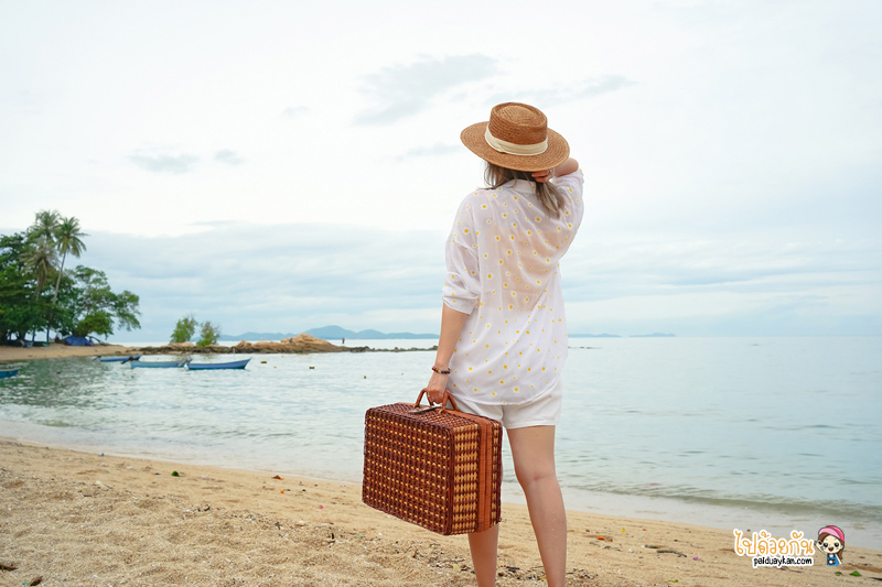 คาเฟ่พัทยา, pink salmon café, คาเฟ่ปิคนิคริมทะเล, pink salmon cafe ปิคนิคริมทะเล ทานของอร่อย แชะภาพสวย