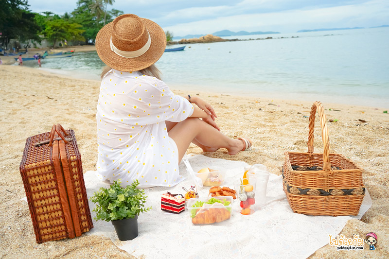 คาเฟ่พัทยา, pink salmon café, คาเฟ่ปิคนิคริมทะเล, pink salmon cafe ปิคนิคริมทะเล ทานของอร่อย แชะภาพสวย