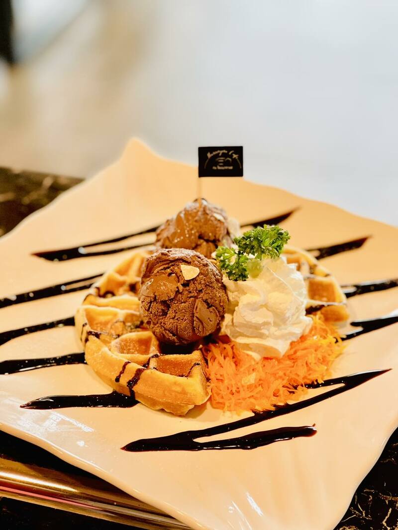 คาเฟ่ จังหวัดเพชรบุรี : รวมคาเฟ่น่านั่ง บรรยากาศดี ไม่ควรพลาด จังหวัดเพชรบุรี!