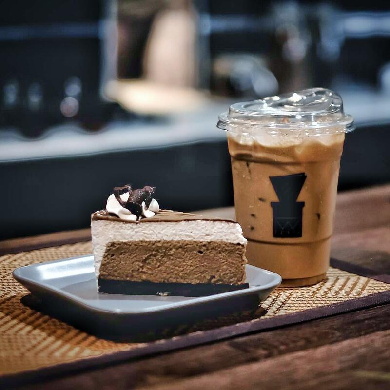 คาเฟ่ จังหวัดเพชรบุรี : รวมคาเฟ่น่านั่ง บรรยากาศดี ไม่ควรพลาด จังหวัดเพชรบุรี!