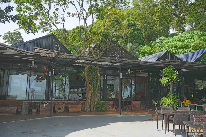 คาเฟ่ขนอม, blue terrace cafe  ขนอม, blue terrace cafe  คาเฟ่บนเนินเขา ชมวิวทะเลอ่าวขนอม