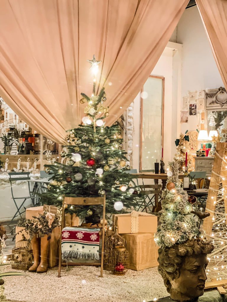 top 10+ คาเฟ่คริสต์มาส กรุงเทพ 2024 ร้านสวย ถ่ายรูปปัง