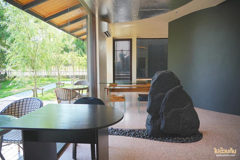 ร้านกาแฟเขาใหญ่, คาเฟ่เขาใหญ่, เขาใหญ่, maa khaoyai, maa khaoyai คาเฟ่เขาใหญ่ สไตล์ญี่ปุ่นคลุมโทนสีดำ  