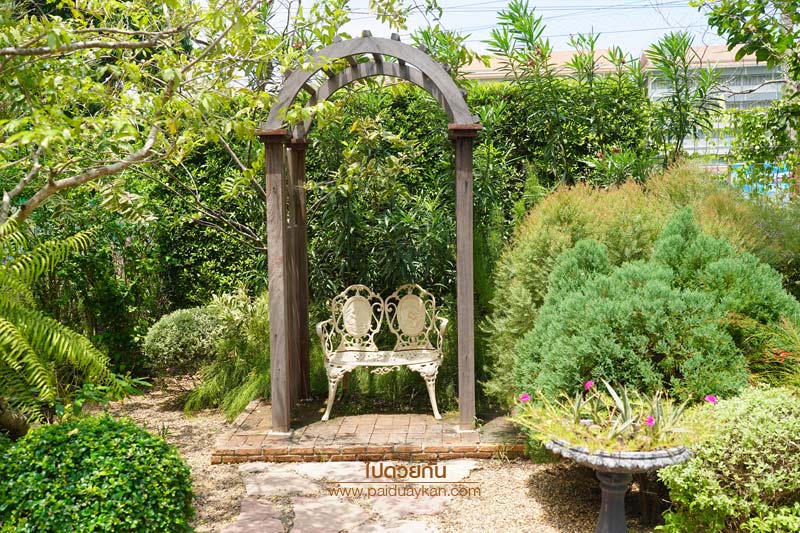 ร้านกาแฟหนองจอก, ร้านอาหารหนองจอก, voodoo café หนองจอก, คาเฟ่หนองจอก, voodoo café คาเฟ่สุดเท่ แห่งหนองจอก