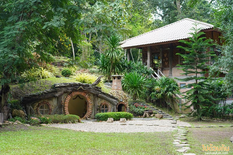 เตวแอ่ว take a walk, เตวแอ่ว, คาเฟ่ดอยสะเก็ด, ร้านกาแฟดยสะเก็ด, เตวแอ่ว take a walk คาเฟ่บ้านไม้ริมธารกลางป่าร่มรื่น