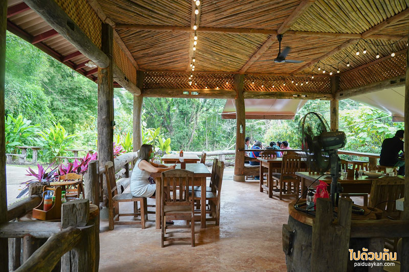 เตวแอ่ว take a walk, เตวแอ่ว, คาเฟ่ดอยสะเก็ด, ร้านกาแฟดยสะเก็ด, เตวแอ่ว take a walk คาเฟ่บ้านไม้ริมธารกลางป่าร่มรื่น