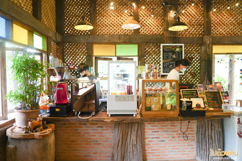 เตวแอ่ว take a walk, เตวแอ่ว, คาเฟ่ดอยสะเก็ด, ร้านกาแฟดยสะเก็ด, เตวแอ่ว take a walk คาเฟ่บ้านไม้ริมธารกลางป่าร่มรื่น