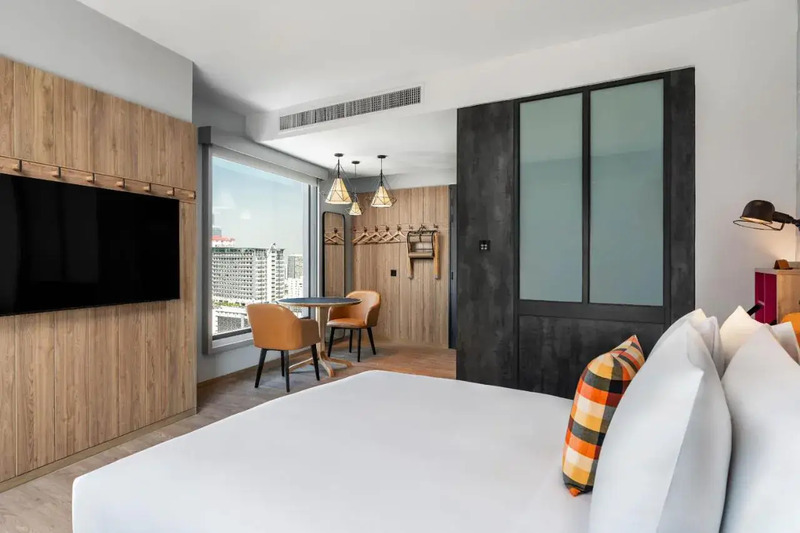 moxy ratchaprasong โรงแรมใหม่ในเครือ marriott ใจกลางราชประสงค์ ถ่ายรูปสวยทุกมุม