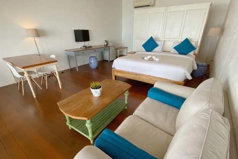 awa resort, dewa koh chang, emerald cove, kacha resort, kc grande, koh chang hotels, koh chang hotels white sand beach, koh chang resort, marina sands resort, mercure, pajamas koh chang, resolution resort, santhiya tree koh chang resort, vayna boutique koh chang, กจาปุรี รีสอร์ท, คชา รีสอร์ท, คลองพร้าว รีสอร์ท, จังหวัดตราด, ณ ธารา รีสอร์ท, ณ ธารา รีสอร์ท เกาะช้าง, ตราด, ท่องเที่ยวภาคตะวันออก, ที่กิน ที่เที่ยว, ที่พักเกาะช้าง, ที่พักเกาะช้าง 2024, ที่พักเกาะช้าง 2567, ที่พักเกาะช้าง ติดทะเล, ที่พักเกาะช้างติดทะเล, ที่พักเกาะช้างติดทะเล 2024, ที่พักเกาะช้างติดทะเล 2567, ปาจามัส เกาะช้าง, ฟลอร่า ไอทะเล รีสอร์ท, มารีน่าแซนด์ รีสอร์ท, รามายานา เกาะช้าง, รีสอร์ทเกาะช้าง, รีสอร์ทเกาะช้าง 2024, สันธิญา ทรี เกาะช้าง รีสอร์ท, หาดคลองพร้าว, หาดทรายขาว, หาดไก่แบ้, อาน่า รีสอร์ท แอนด์ สปา, อ่าวใบลาน, เกาะช้าง, เกาะช้าง 2024, เกาะช้าง 2567, เกาะช้าง ที่พัก, เกาะช้าง ที่พัก 2024, เกาะช้าง ที่พัก 2567, เค บี รีสอร์ต, เค บี รีสอร์ท เกาะช้าง, เคซี แกรนด์, เซ็นทารา เกาะช้าง ทรอปิคานา รีสอร์ท, เดวา เกาะช้าง, เดอะ ชิลล์ รีสอร์ท, เดอะ ชิลล์ เกาะช้าง, เดอะสแปลช เกาะช้าง, เดอะเดวา, เที่ยวจังหวัดตราด, เนเจอร์บีช รีสอร์ท, เมอร์เคียว, เมอร์เคียว เกาะช้าง, เรโซลูชั่น รีสอร์ท, เวย์นา บูทิก เกาะช้าง, เอวา รีสอร์ท, โรงแรมดิเอ็มเมรัลโคฟ, โรงแรมเกาะช้าง, top 30+ ที่พักเกาะช้าง [กรกฎาคม 2024] ติดทะเล พักผ่อนสุดชิล ริมทะเลสีฟ้าคราม