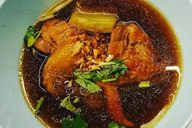 top 7+ ร้านก๋วยเตี๋ยวลาดพร้าว – วังหิน รสเด็ด น้ำซุปเข้มข้นถึงใจ