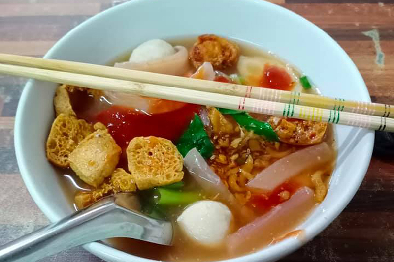 top 7+ ร้านก๋วยเตี๋ยวลาดพร้าว – วังหิน รสเด็ด น้ำซุปเข้มข้นถึงใจ