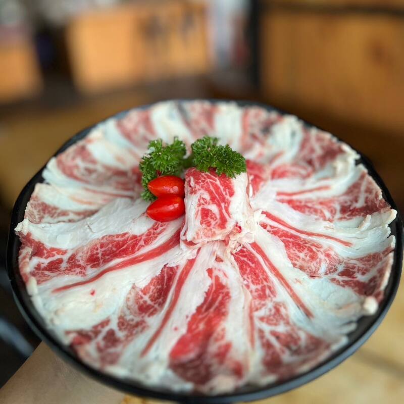 ร้านอาหารบุฟเฟ่ต์ นนทบุรี ติวานนท์ ปากเกร็ด บุฟเฟ่ต์ปิ้งย่าง ชาบู ซูชิ อิ่มได้แบบไม่อั้นแบบสุดคุ้ม!