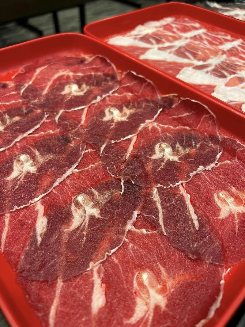 ร้านอาหารบุฟเฟ่ต์ นนทบุรี ติวานนท์ ปากเกร็ด บุฟเฟ่ต์ปิ้งย่าง ชาบู ซูชิ อิ่มได้แบบไม่อั้นแบบสุดคุ้ม!