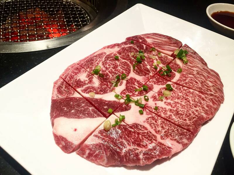 ร้านอาหารบุฟเฟ่ต์ นนทบุรี ติวานนท์ ปากเกร็ด บุฟเฟ่ต์ปิ้งย่าง ชาบู ซูชิ อิ่มได้แบบไม่อั้นแบบสุดคุ้ม!