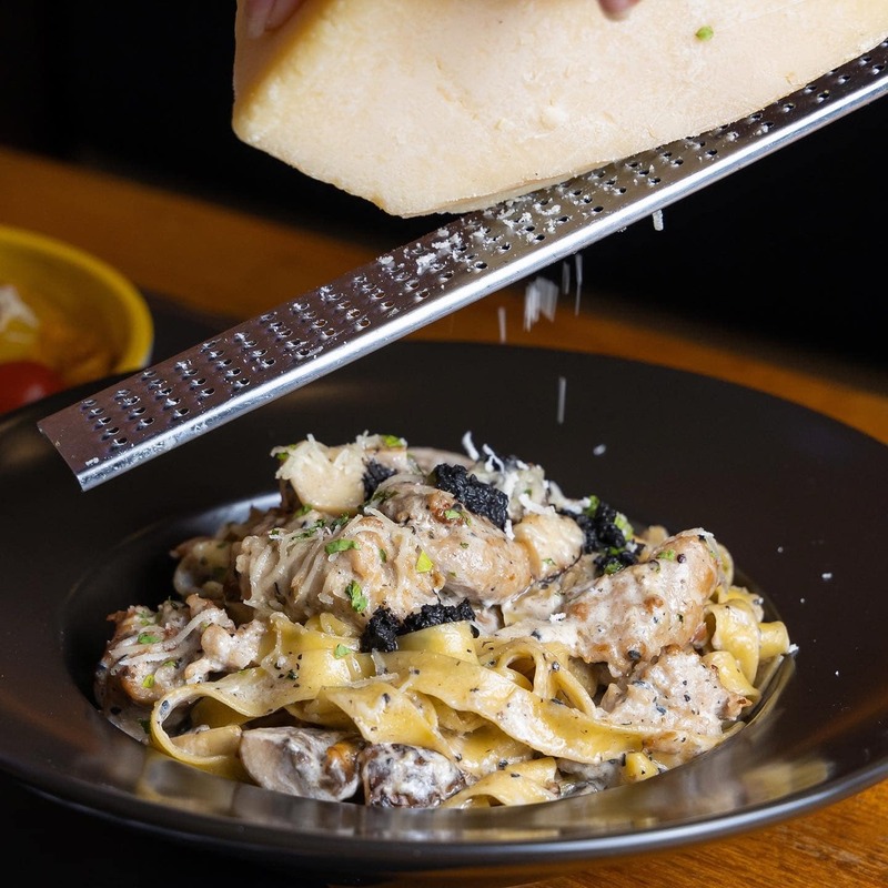 terminal 21 pattaya : รวม 14 ร้านอาหาร ของหวานและเครื่องดื่มในห้างเทอร์มินอล 21 พัทยา ที่สายกินไม่ควรพลาด!