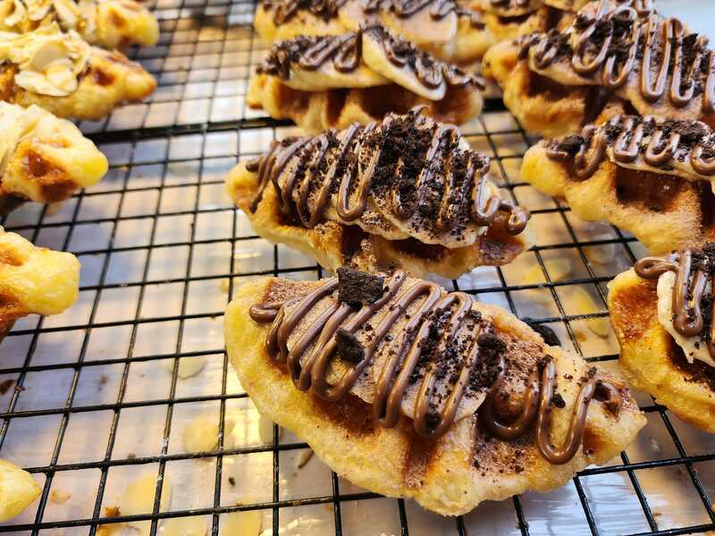 top 13+ ร้านอร่อยห้ามพลาด ราคาไม่เเพง ณ ซอยละลายทรัพย์ @ สีลม กรุงเทพฯ