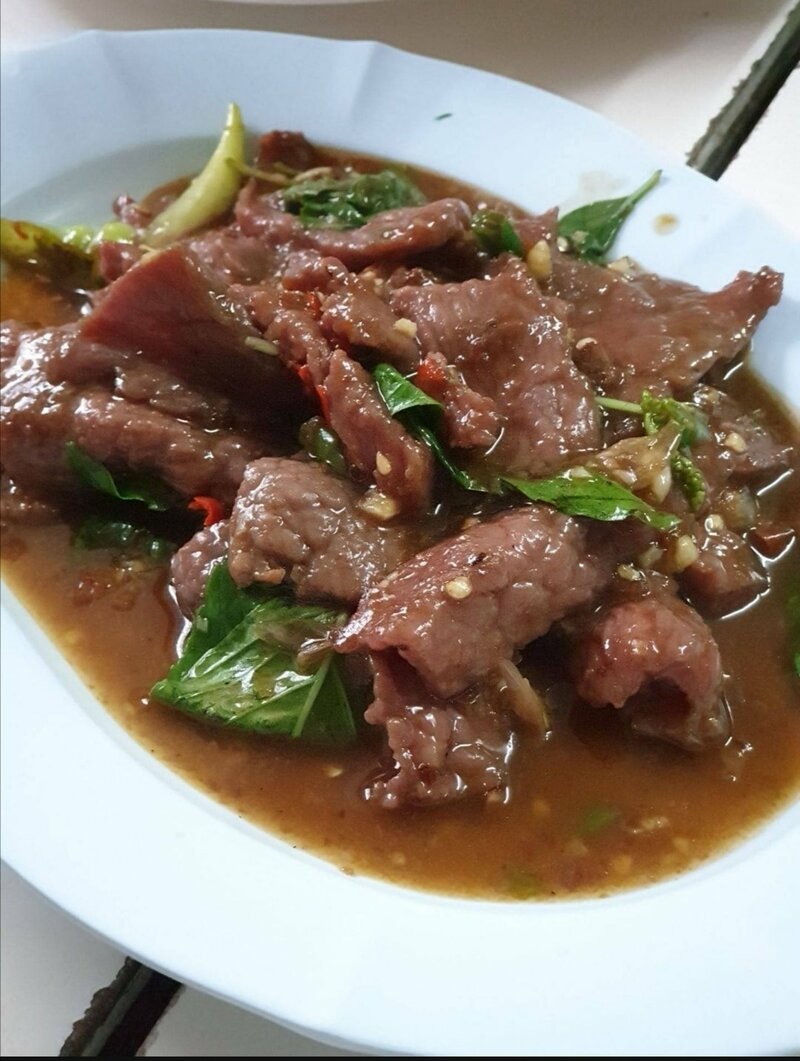 top 13+ ร้านอร่อยห้ามพลาด ราคาไม่เเพง ณ ซอยละลายทรัพย์ @ สีลม กรุงเทพฯ