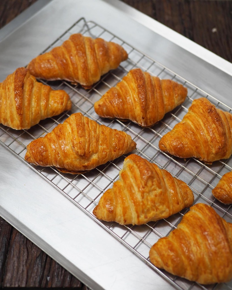 top 13+ ร้านอร่อยห้ามพลาด ราคาไม่เเพง ณ ซอยละลายทรัพย์ @ สีลม กรุงเทพฯ