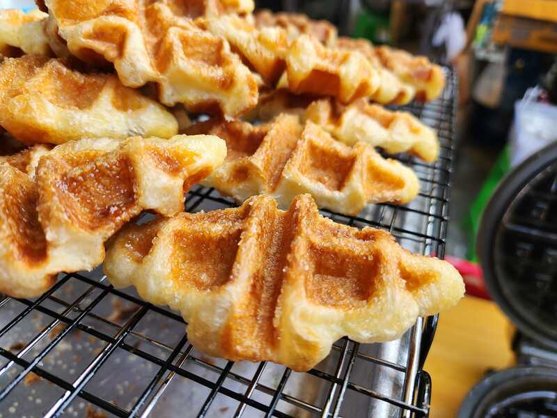 top 13+ ร้านอร่อยห้ามพลาด ราคาไม่เเพง ณ ซอยละลายทรัพย์ @ สีลม กรุงเทพฯ