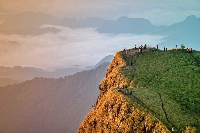 ซาฟารี ปาร์ค, ต้นจามจุรียักษ์, ทางรถไฟสายมรณะ, ที่พัก, ที่เที่ยว, ที่เที่ยวกาญจนบุรี, ที่เที่ยวกาญจนบุรี 2024, ที่เที่ยวกาญจนบุรี 2567, ที่เที่ยวกาญจนบุรี ธรรมชาติ, น้ำตกห้วยแม่ขมิ้น, น้ําตกเอราวัณ, วัดถ้ำเสือ กาญจนบุรี, สวนสัตว์เปิด ซาฟารี ปาร์ค แอนด์ แคมป์, สะพานข้ามแม่น้ำแคว, สะพานมอญ สังขละบุรี, เขาช้างเผือก, เขื่อนศรีนครินทร์, เที่ยวกาญจนบุรี, เที่ยวกาญจนบุรี 2024, เที่ยวกาญจนบุรี 2567, เที่ยวเมืองกาญ, top 30+ ที่เที่ยวกาญจนบุรี [กรกฎาคม 2024] สัมผัสธรรมชาติ ใกล้กรุงเทพฯ