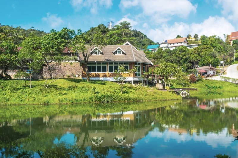 ซาฟารี ปาร์ค, ต้นจามจุรียักษ์, ทางรถไฟสายมรณะ, ที่พัก, ที่เที่ยว, ที่เที่ยวกาญจนบุรี, ที่เที่ยวกาญจนบุรี 2024, ที่เที่ยวกาญจนบุรี 2567, ที่เที่ยวกาญจนบุรี ธรรมชาติ, น้ำตกห้วยแม่ขมิ้น, น้ําตกเอราวัณ, วัดถ้ำเสือ กาญจนบุรี, สวนสัตว์เปิด ซาฟารี ปาร์ค แอนด์ แคมป์, สะพานข้ามแม่น้ำแคว, สะพานมอญ สังขละบุรี, เขาช้างเผือก, เขื่อนศรีนครินทร์, เที่ยวกาญจนบุรี, เที่ยวกาญจนบุรี 2024, เที่ยวกาญจนบุรี 2567, เที่ยวเมืองกาญ, top 30+ ที่เที่ยวกาญจนบุรี [กรกฎาคม 2024] สัมผัสธรรมชาติ ใกล้กรุงเทพฯ