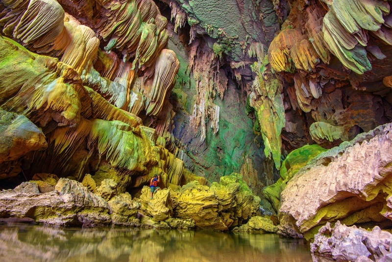 ซาฟารี ปาร์ค, ต้นจามจุรียักษ์, ทางรถไฟสายมรณะ, ที่พัก, ที่เที่ยว, ที่เที่ยวกาญจนบุรี, ที่เที่ยวกาญจนบุรี 2024, ที่เที่ยวกาญจนบุรี 2567, ที่เที่ยวกาญจนบุรี ธรรมชาติ, น้ำตกห้วยแม่ขมิ้น, น้ําตกเอราวัณ, วัดถ้ำเสือ กาญจนบุรี, สวนสัตว์เปิด ซาฟารี ปาร์ค แอนด์ แคมป์, สะพานข้ามแม่น้ำแคว, สะพานมอญ สังขละบุรี, เขาช้างเผือก, เขื่อนศรีนครินทร์, เที่ยวกาญจนบุรี, เที่ยวกาญจนบุรี 2024, เที่ยวกาญจนบุรี 2567, เที่ยวเมืองกาญ, top 30+ ที่เที่ยวกาญจนบุรี [กรกฎาคม 2024] สัมผัสธรรมชาติ ใกล้กรุงเทพฯ