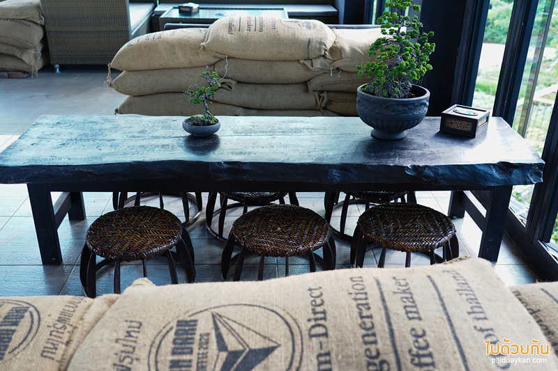 ร้านกาแฟดอยช้าง, jadae house -irondark cafe, คาเฟ่ดอยช้าง, jadae house -irondark cafe  คาเฟ่ล้ำสมัยกับวิวเขาสุดปัง