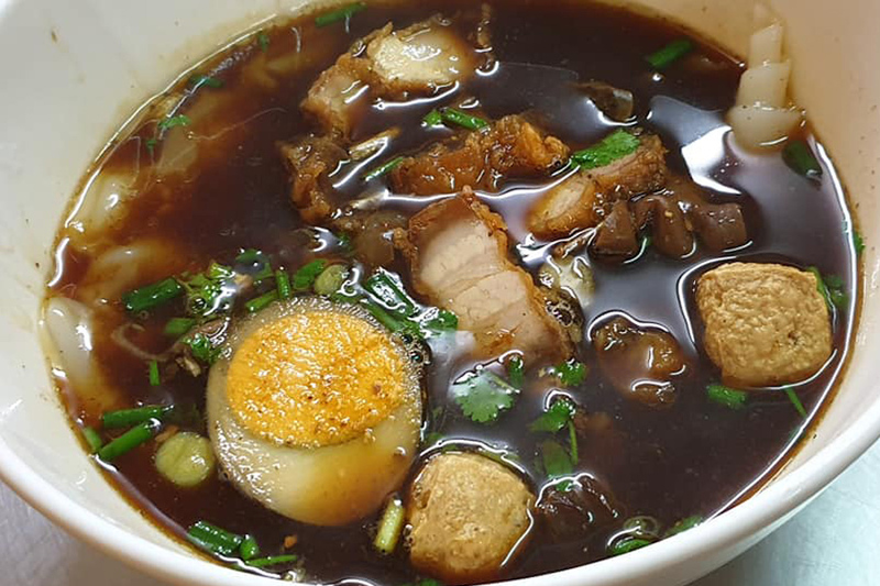 top 10+ ร้านก๋วยเตี๋ยว บางซื่อ น้ำซุปเด็ด เครื่องแน่นเต็มชาม