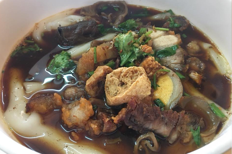 top 10+ ร้านก๋วยเตี๋ยว บางซื่อ น้ำซุปเด็ด เครื่องแน่นเต็มชาม