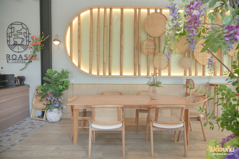 roasi coffee, คาเฟ่อยุธยา, ร้านกาแฟอยุธยา, roasi coffee คาเฟ่สไตล์มินิมอล สุดเก๋ด้วยมุมหน้าต่างกระจกบานใหญ่