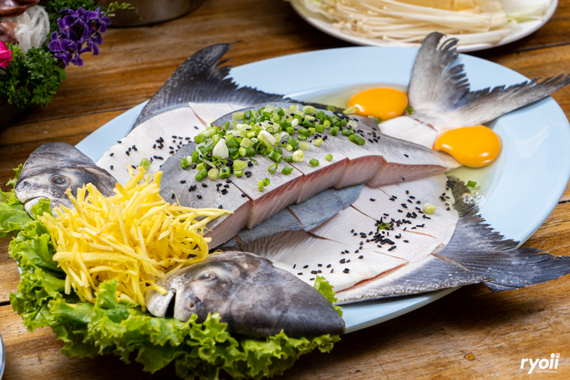 ร้านอาหารหัวหิน : รวม 5 ร้านเด็ด ร้านดัง เมนูสุดปังทั้งซีฟู้ดสดๆ อาหารใต้ อาหารอีสาน และร้านลับซาชิมิปลาไทย!