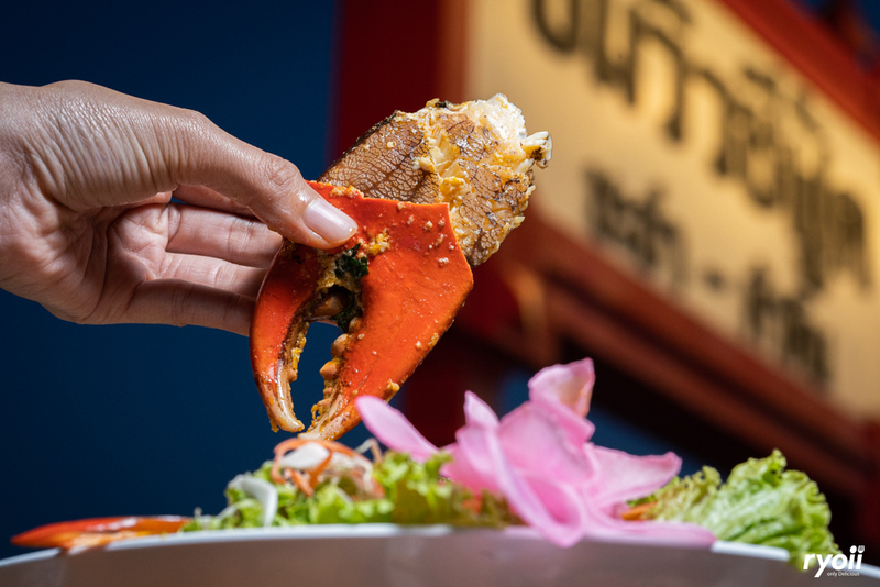 ร้านอาหารหัวหิน : รวม 5 ร้านเด็ด ร้านดัง เมนูสุดปังทั้งซีฟู้ดสดๆ อาหารใต้ อาหารอีสาน และร้านลับซาชิมิปลาไทย!