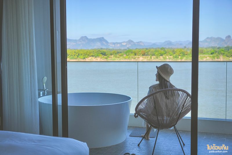 เที่ยวนครพนม, ที่พักนครพนม, โรงแรมชีวาโขง ที่พักนครพนมติดริมโขง วิวภูเขาเหมือนภาพวาด